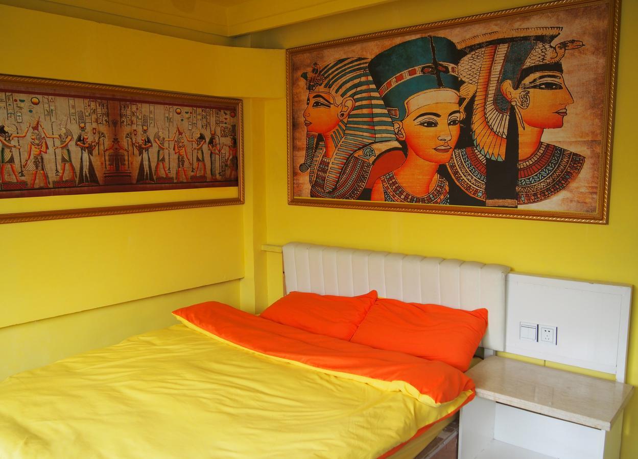 Dengba International Hostel Fenghuang Branch Exteriör bild